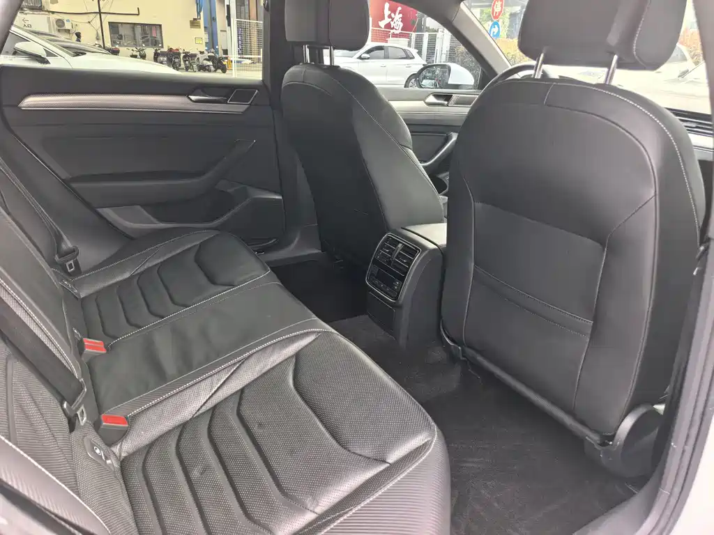 VW CC 330 TSI Charm Face CN-VI