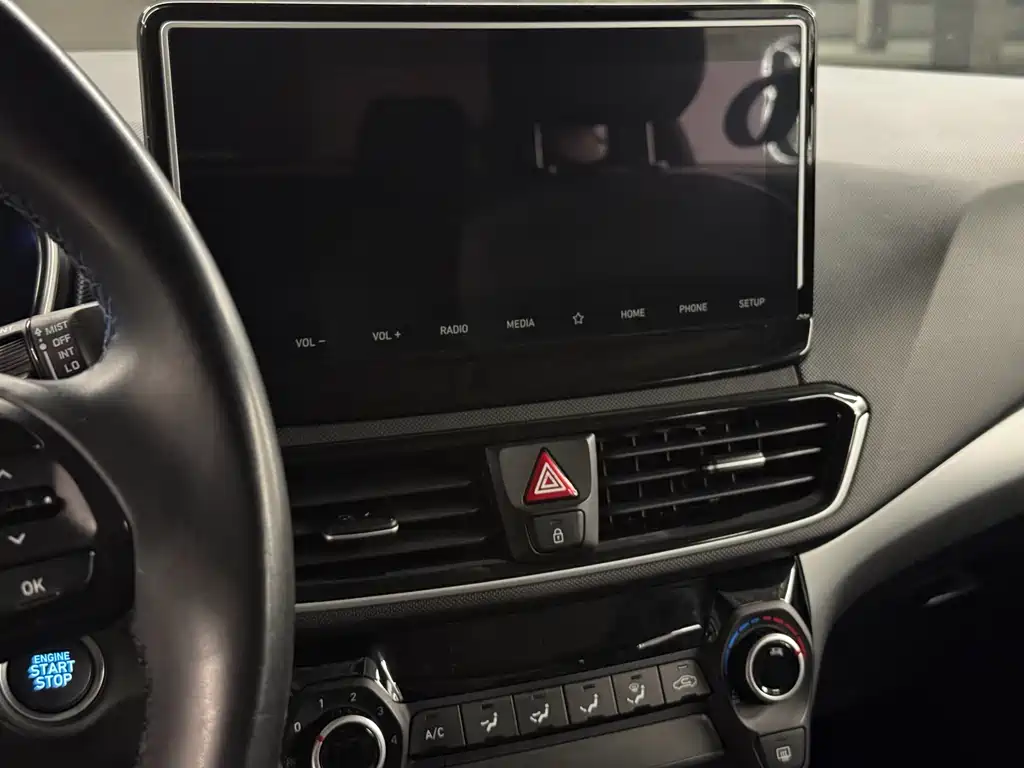 Civic 220 TURBO CVT Power Motion CN-V