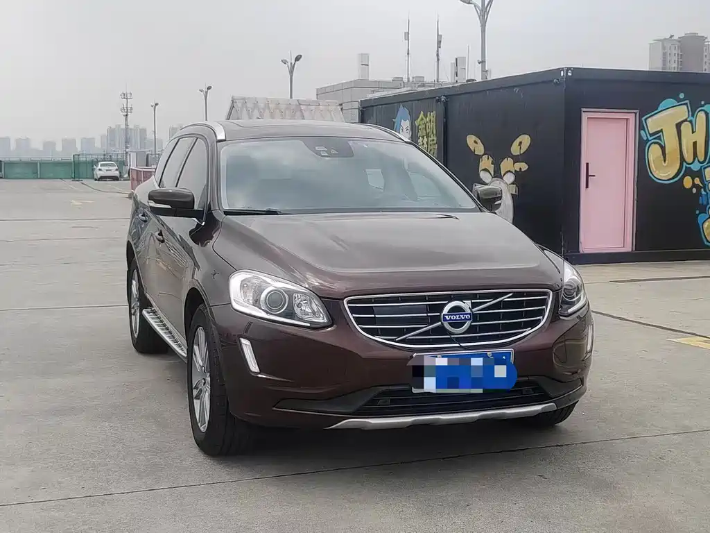 Volvo XC60 T5 AWD Smart Vision