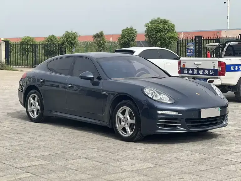 Porsche Panamera Panamera 4 3.0 T