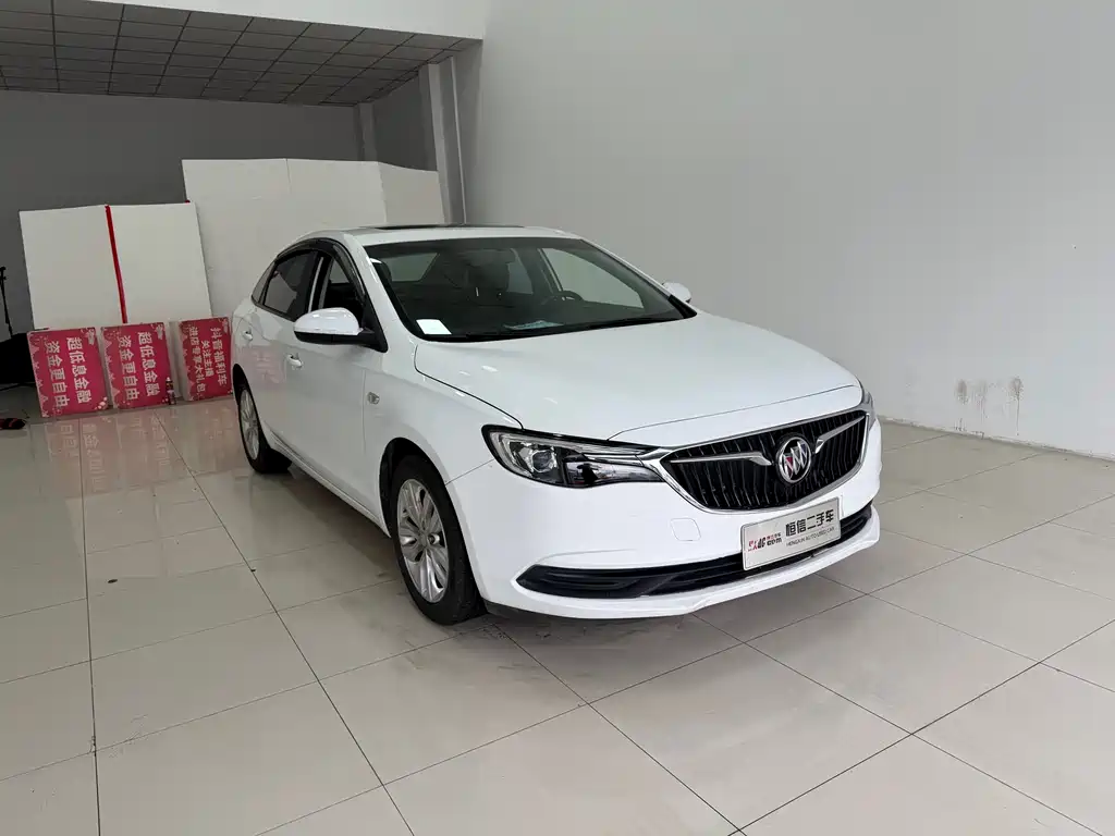 Excelle GT Facelift Exemplary 1.5 L Auto Elite