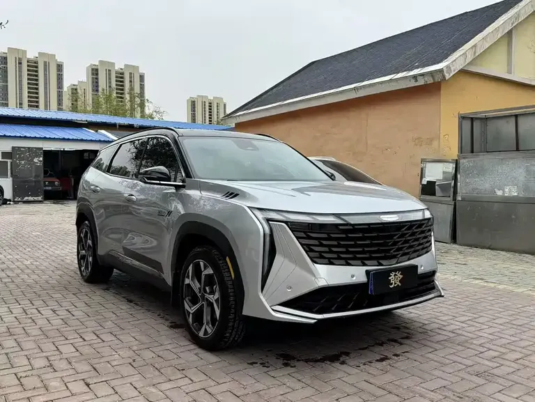 Geely Boyue L 1.5 TD DCT Distinguished