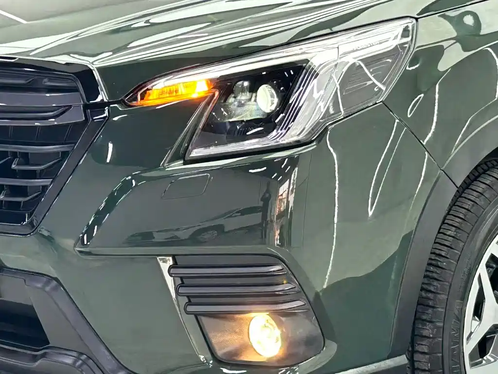 Forester 2.0 i AWD Luxury EyeSight