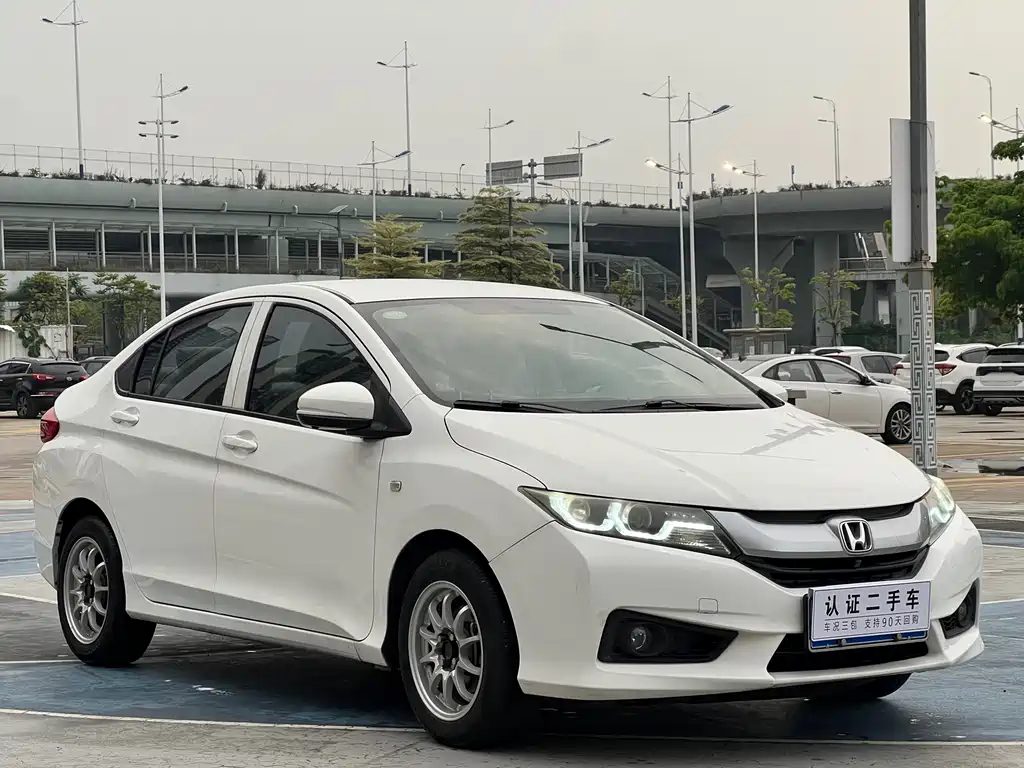 City 1.5 L CVT Comfort