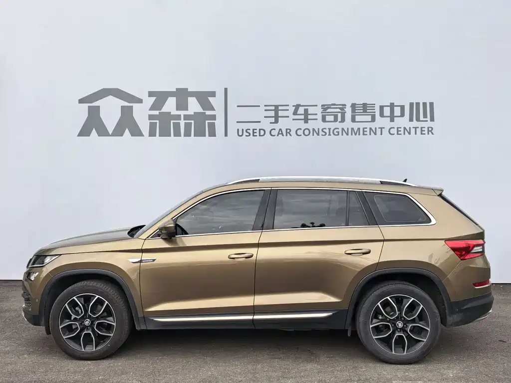 Kodiaq 柯迪亚克 2019款 改款 TSI330 7座两驱豪华优享版 国VI