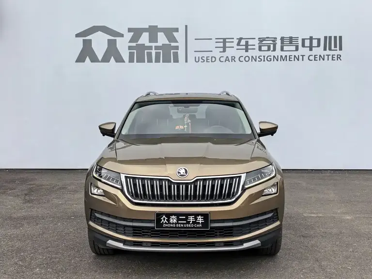 Skoda Kodiaq 柯迪亚克 2019款 改款 TSI330 7座两驱豪华优享版 国VI