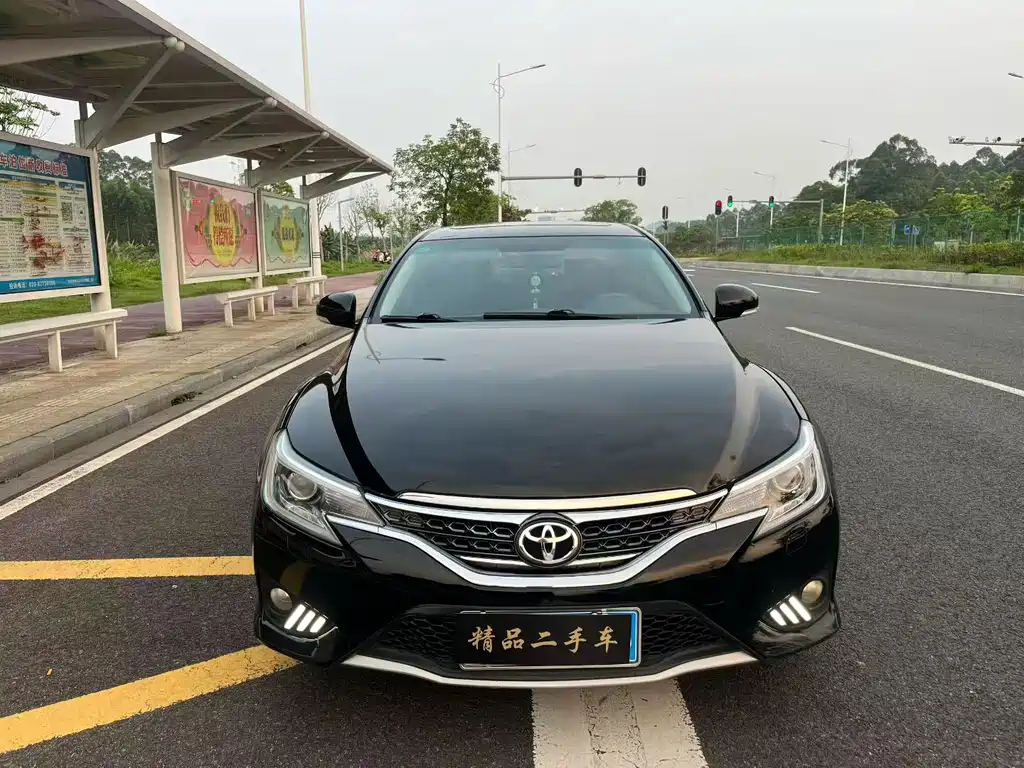 Mark X 2.5 V Style Sharp