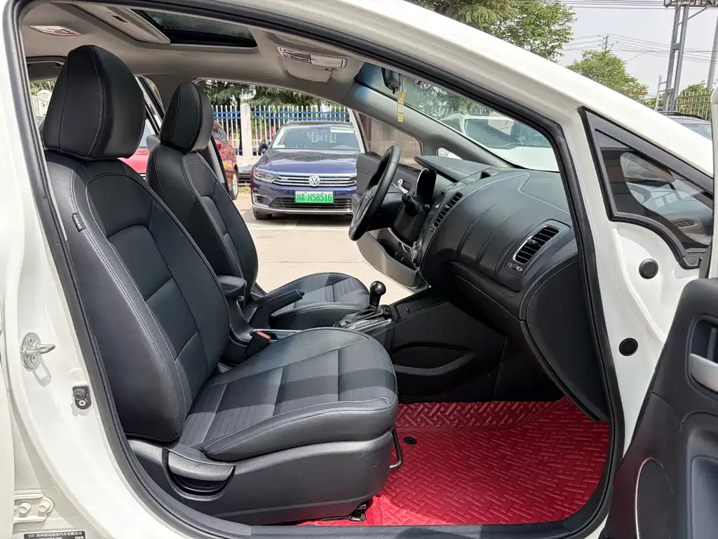 Kia K3 1.6 L Auto 15 Anniversary Special Edition GLS