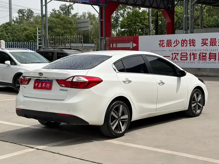 Kia K3 1.6 L Auto 15 Anniversary Special Edition GLS
