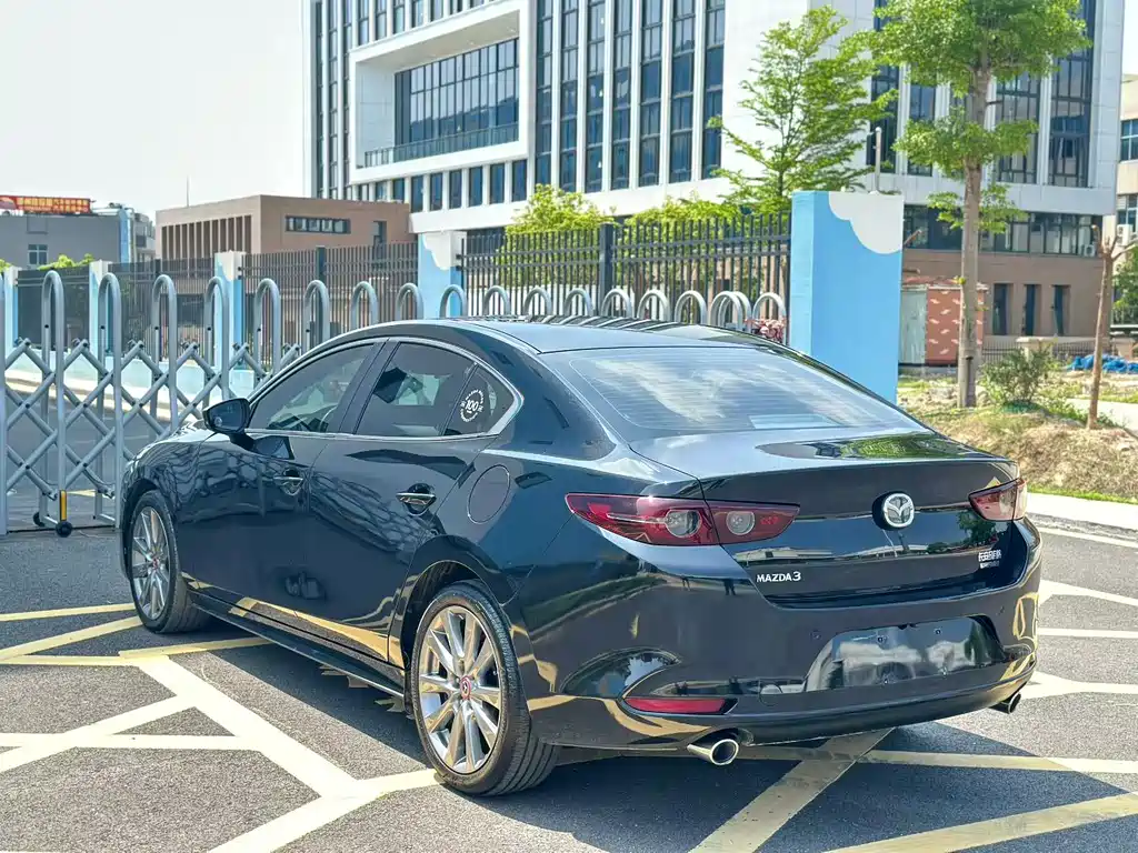 Mazda 3 Axela 2.0 L Auto Quality Elegant
