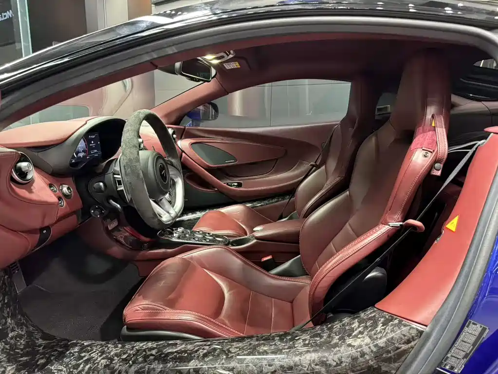 McLaren GT 4.0 T Standard