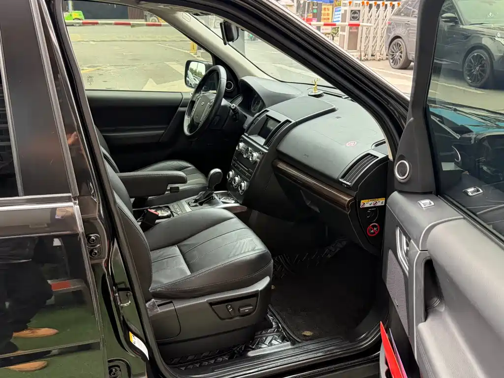 Freelander 2 2.2 T SD4 SE Diesel