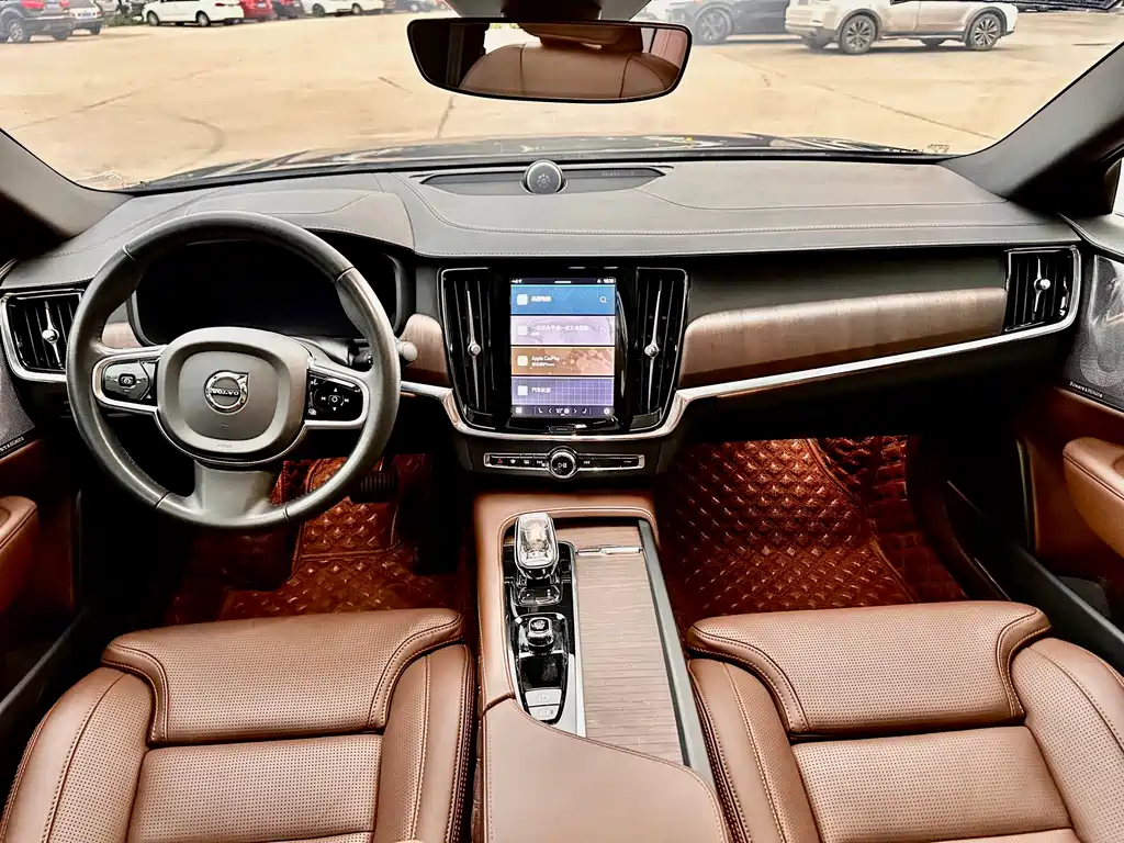 Volvo S90 B5 Smart Grace Luxury
