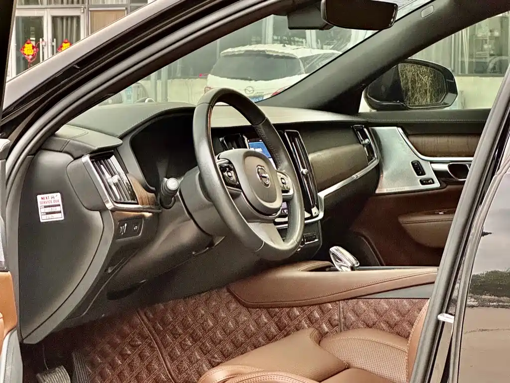 Volvo S90 B5 Smart Grace Luxury