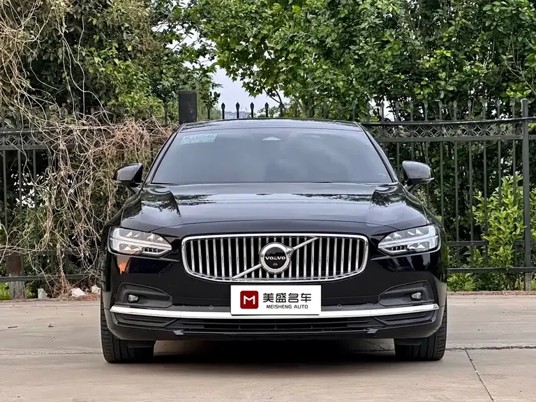 Volvo S90 B5 Smart Grace Luxury