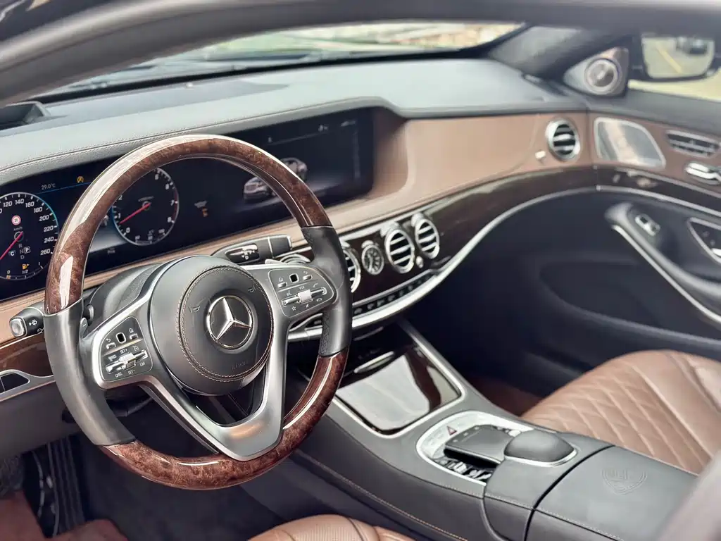 Maybach S-Class S 450 4 MATIC