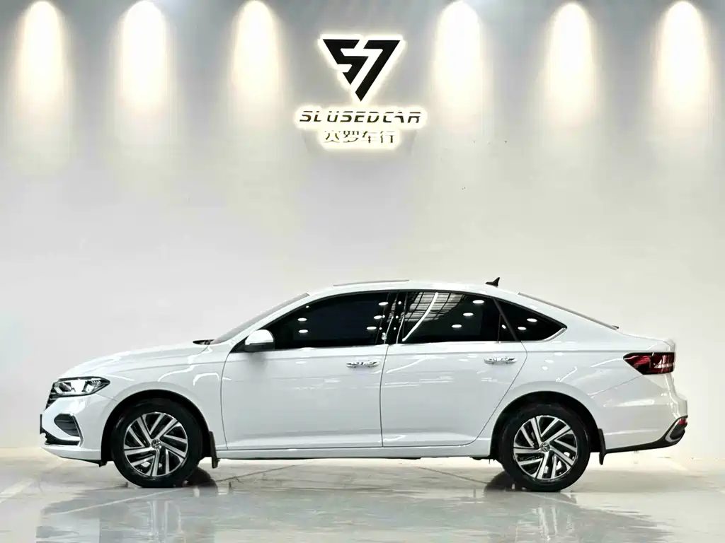 Lavida 1.5 L Auto Starry Sky 5 Million