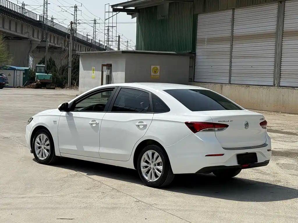 Excelle GT Exemplary 1.5 L Auto Elite