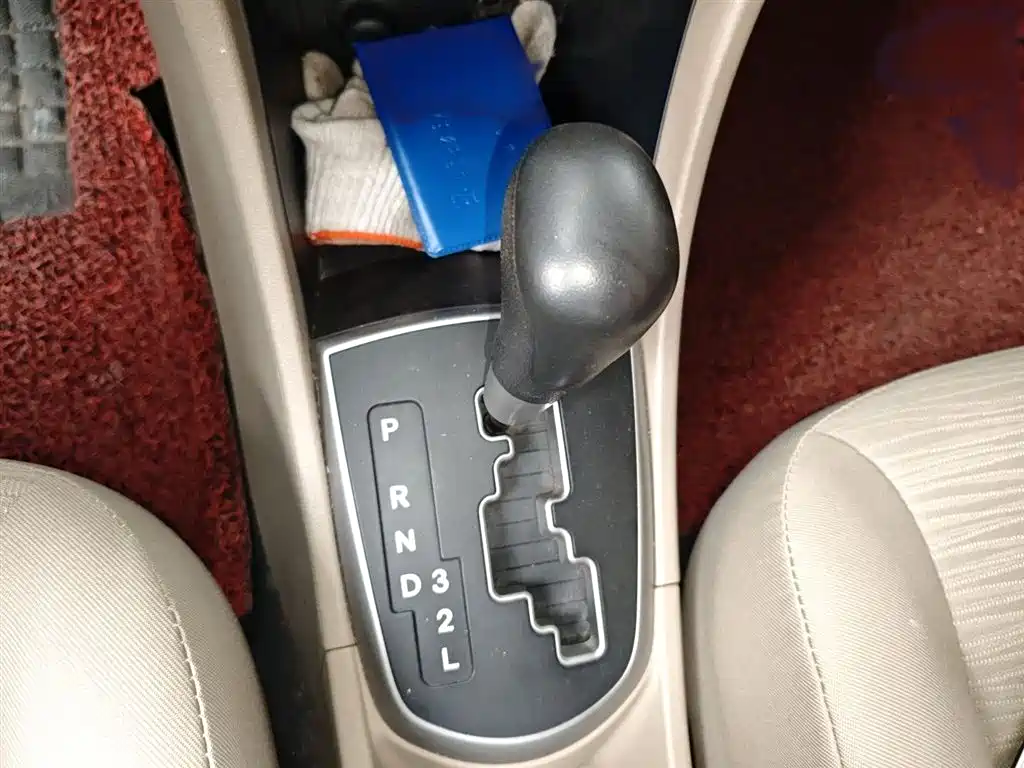 Accent 1.4 L Auto Intelligent GLS