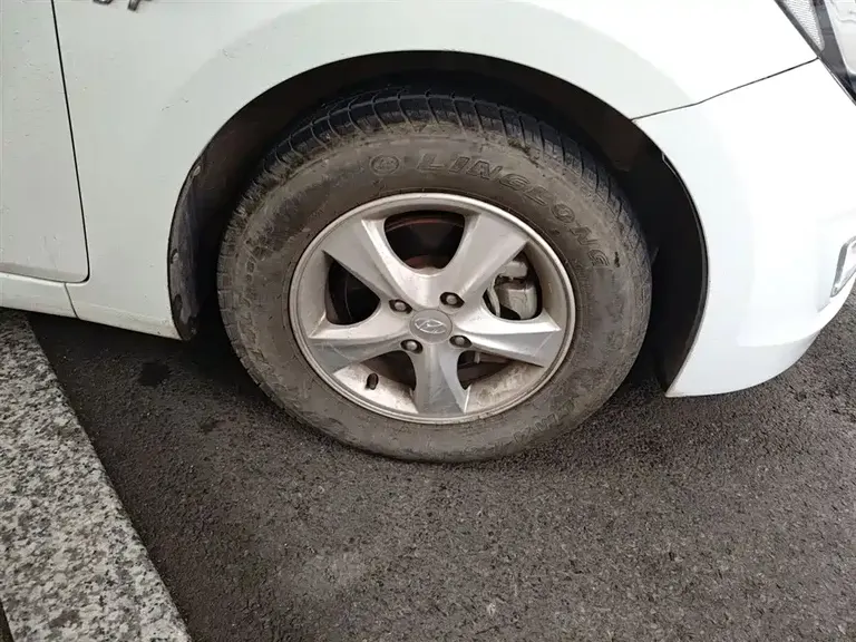 Hyundai Accent 1.4 L Auto Intelligent GLS