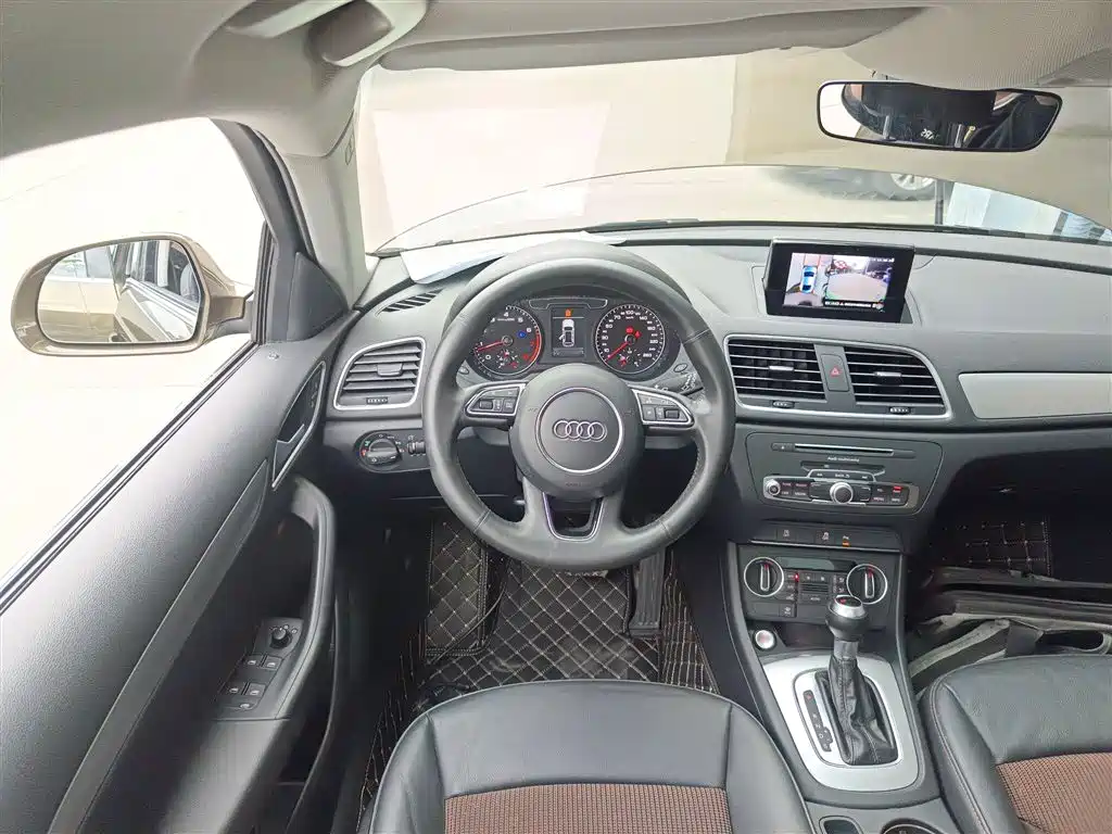 Audi Q3 35 TFSI Fashion