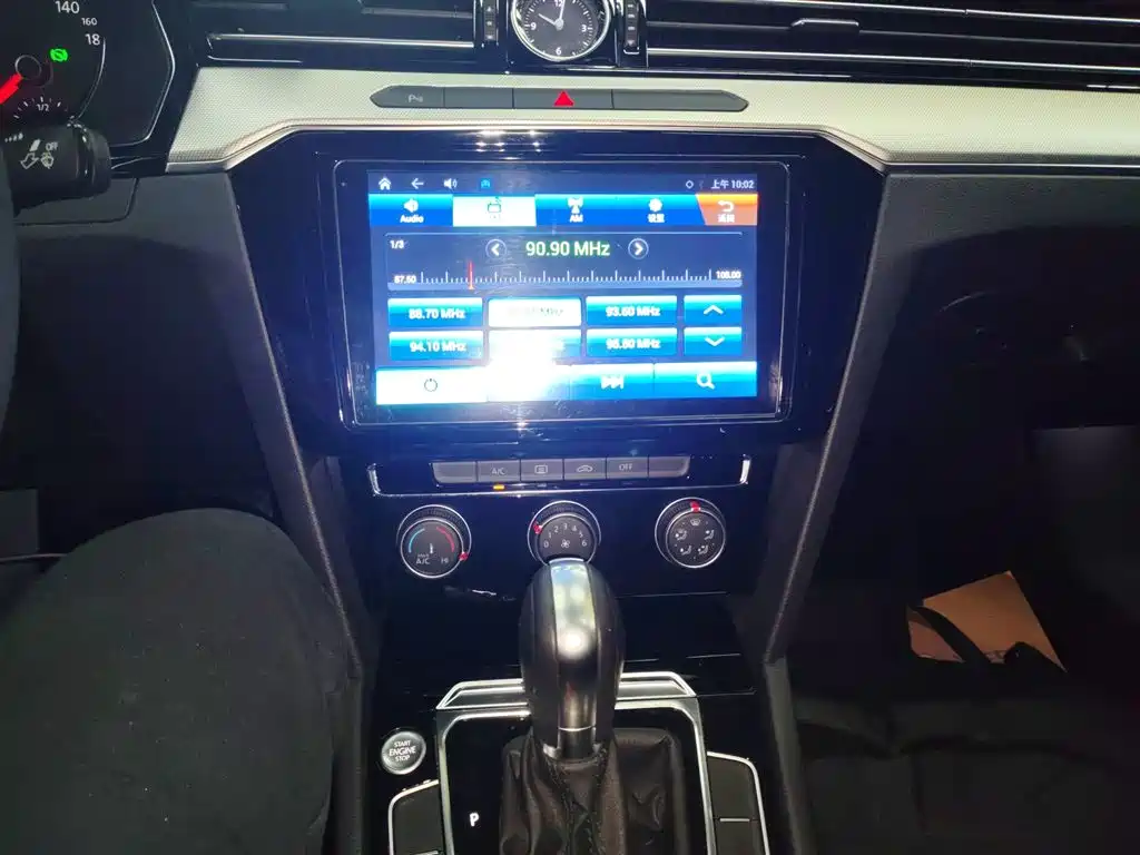 Magotan 330 TSI DSG Leading CN-VI