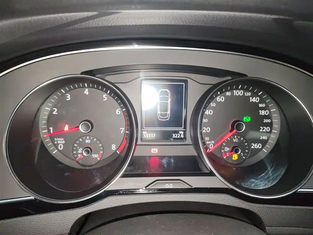 Magotan 330 TSI DSG Leading CN-VI