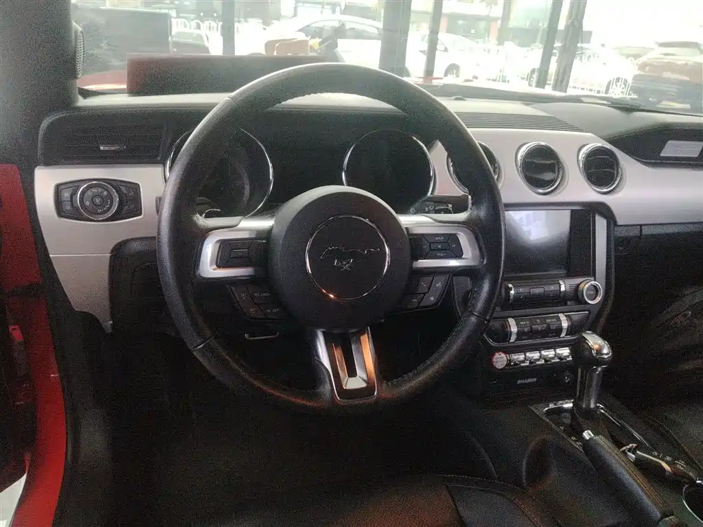 Mustang 2.3 T Performance