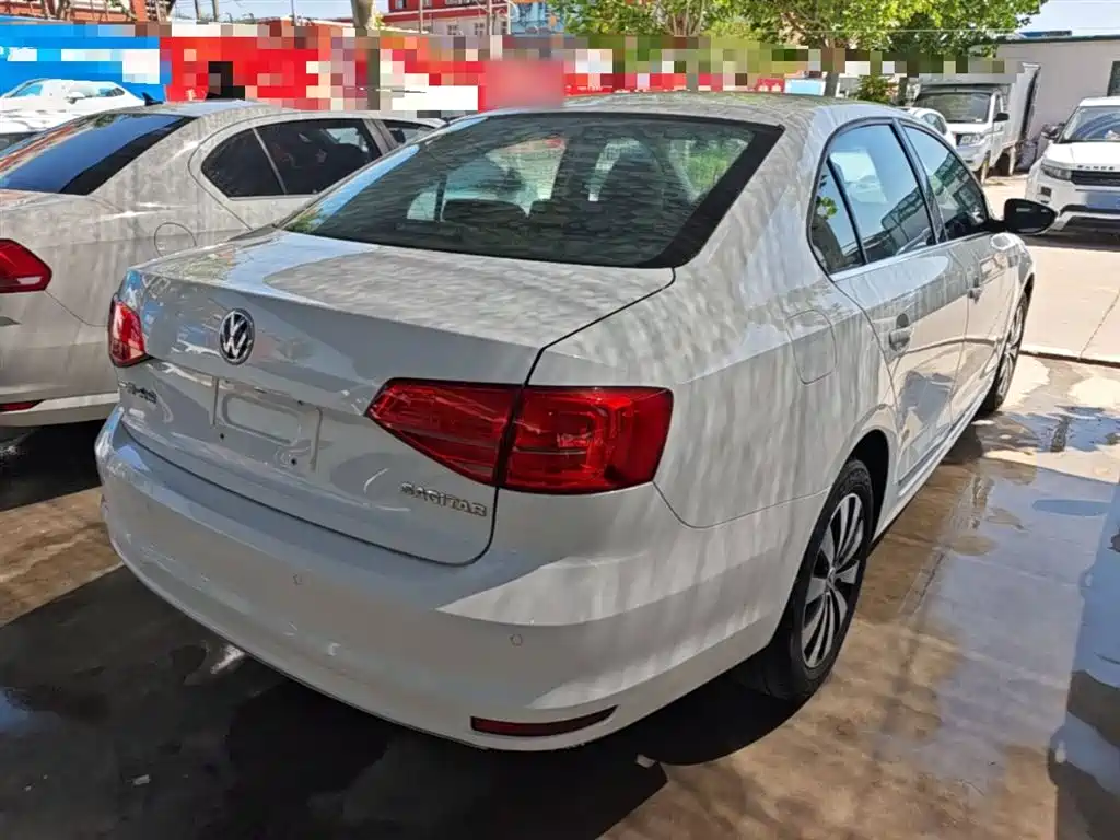 Sagitar 1.6 L Auto Comfort