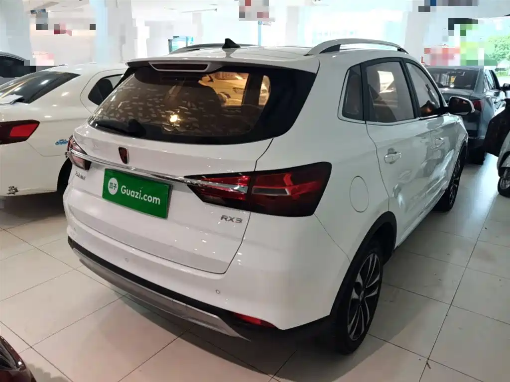 Roewe RX3 荣威RX3 2018款 1.6 L 手动互联网智享版