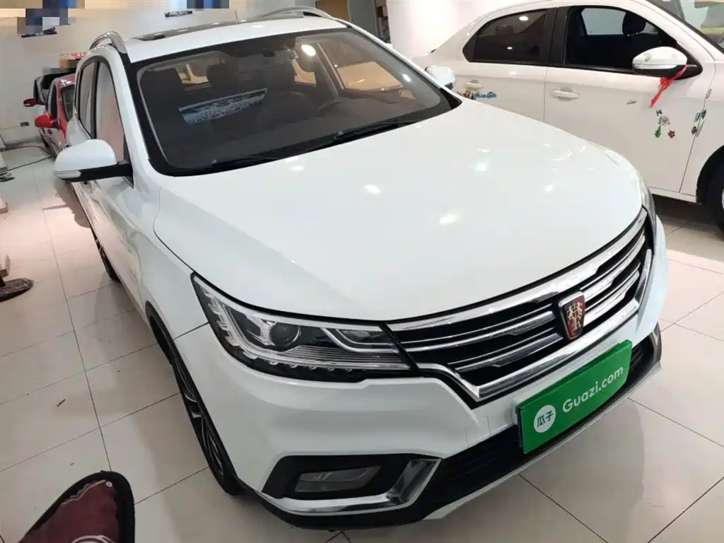 Roewe RX3 荣威RX3 2018款 1.6 L 手动互联网智享版