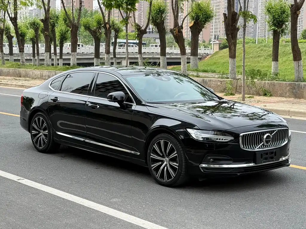 Volvo S90 B5 Smart Grace Luxury