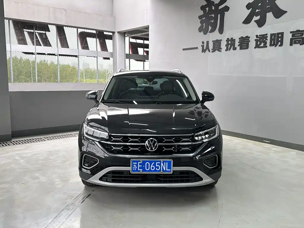 Tayron 330 TSI 2 WD Luxury Plus Advanced