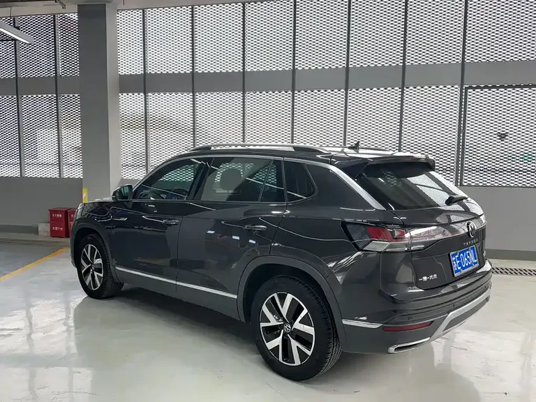 Volkswagen Tayron 330 TSI 2 WD Luxury Plus Advanced