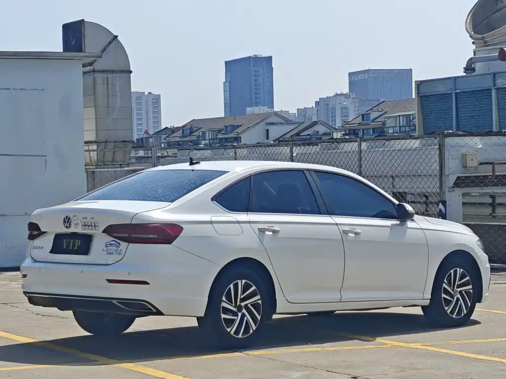 Lavida 280 TSI DSG Comfort