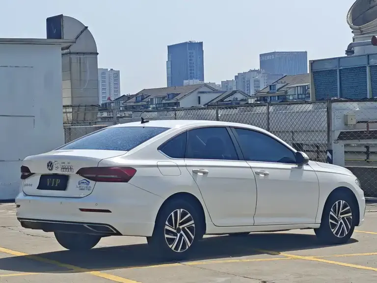 Volkswagen Lavida 280 TSI DSG Comfort