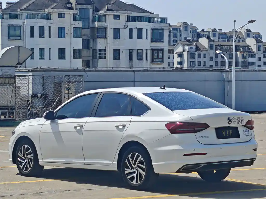 Lavida 280 TSI DSG Comfort