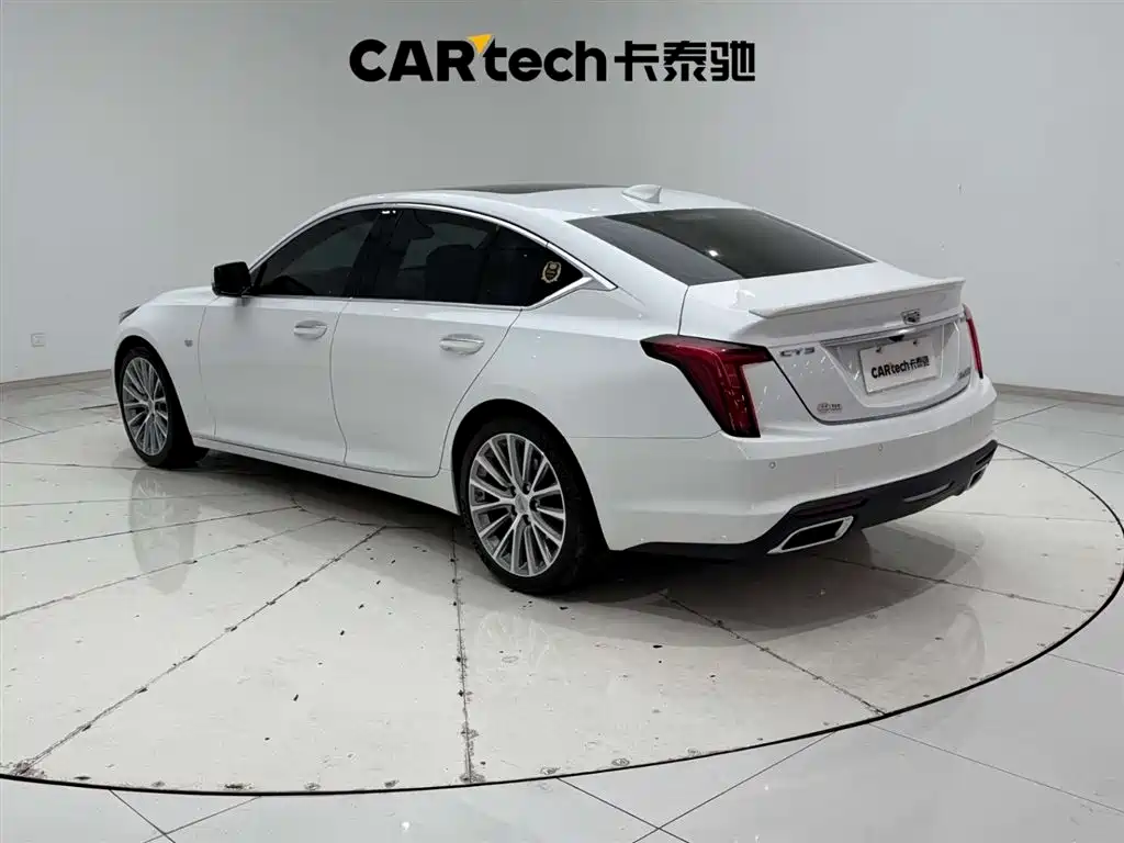 Cadillac CT5 28 T Distinguished