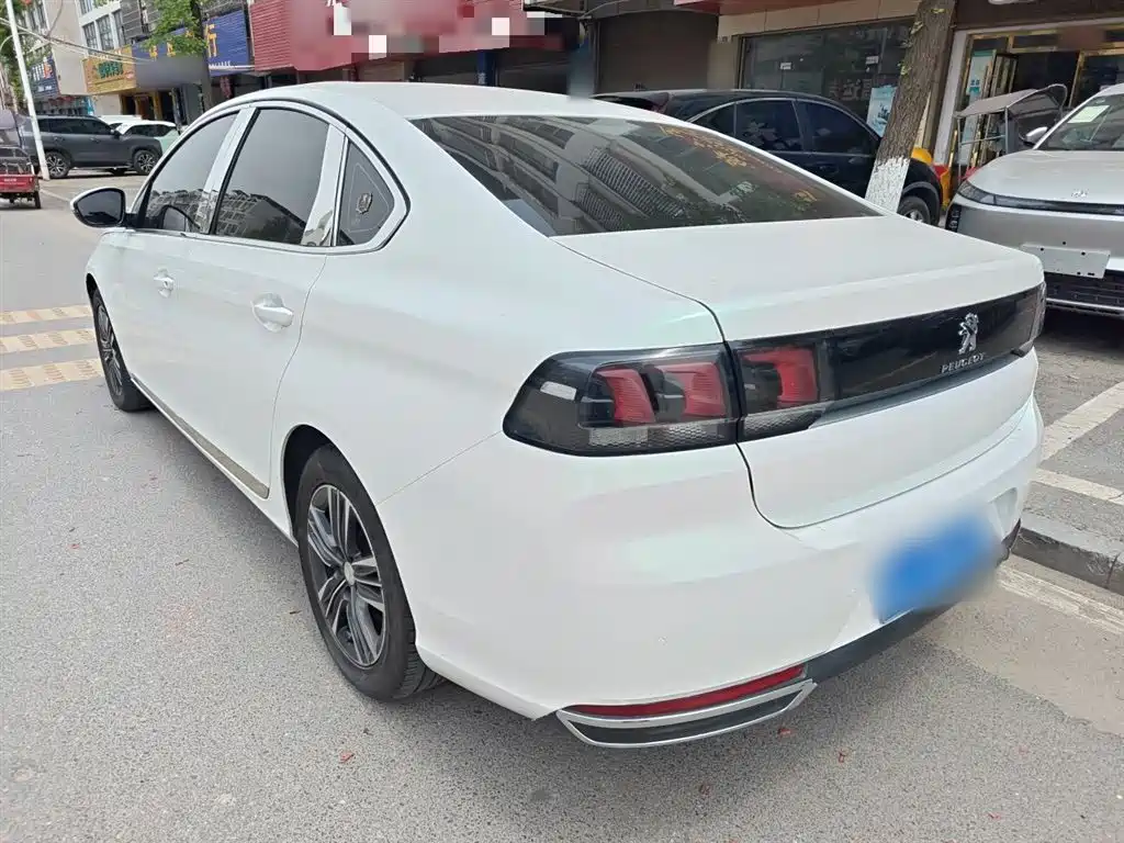 Peugeot 308 1.6 L Auto Luxury CN-V