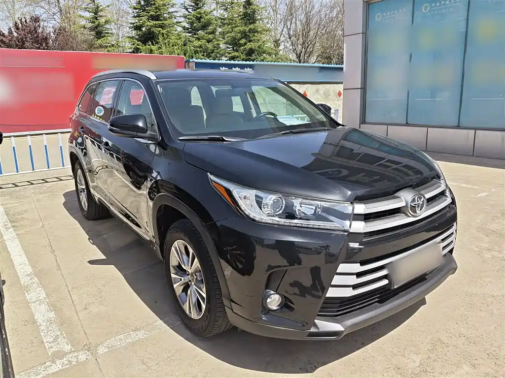 Highlander 2.0 T 4 WD Elite 7-seat CN-V