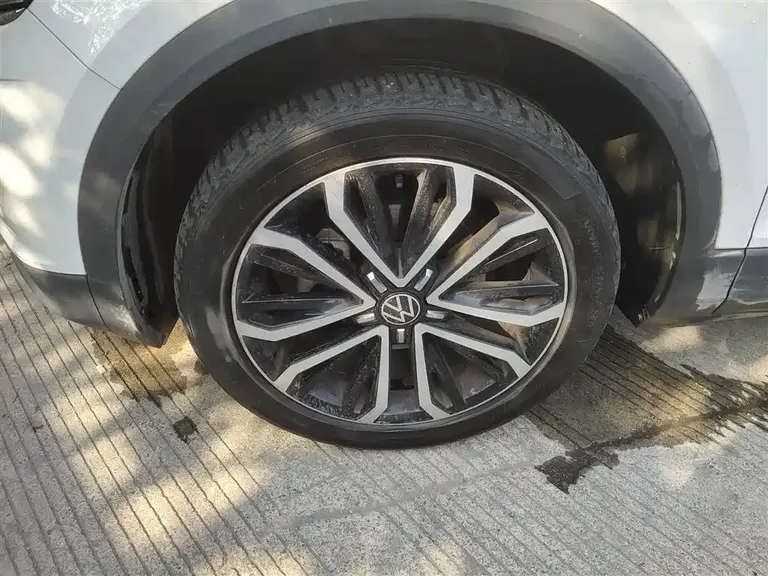 Volkswagen T-ROC 280 TSI DSG 2 WD Elite PLUS