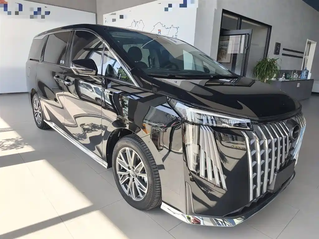 GAC Trumpchi M8 Master Series 400 T Distinguished