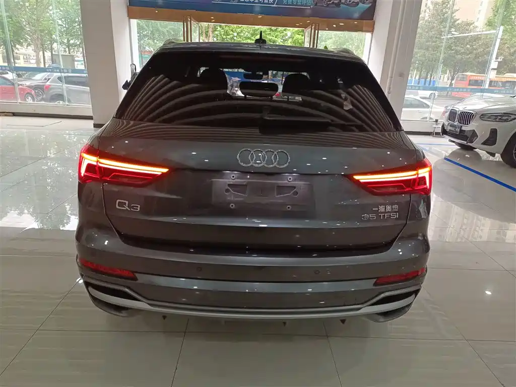 Audi Q3 35 TFSI Fashion Dynamic