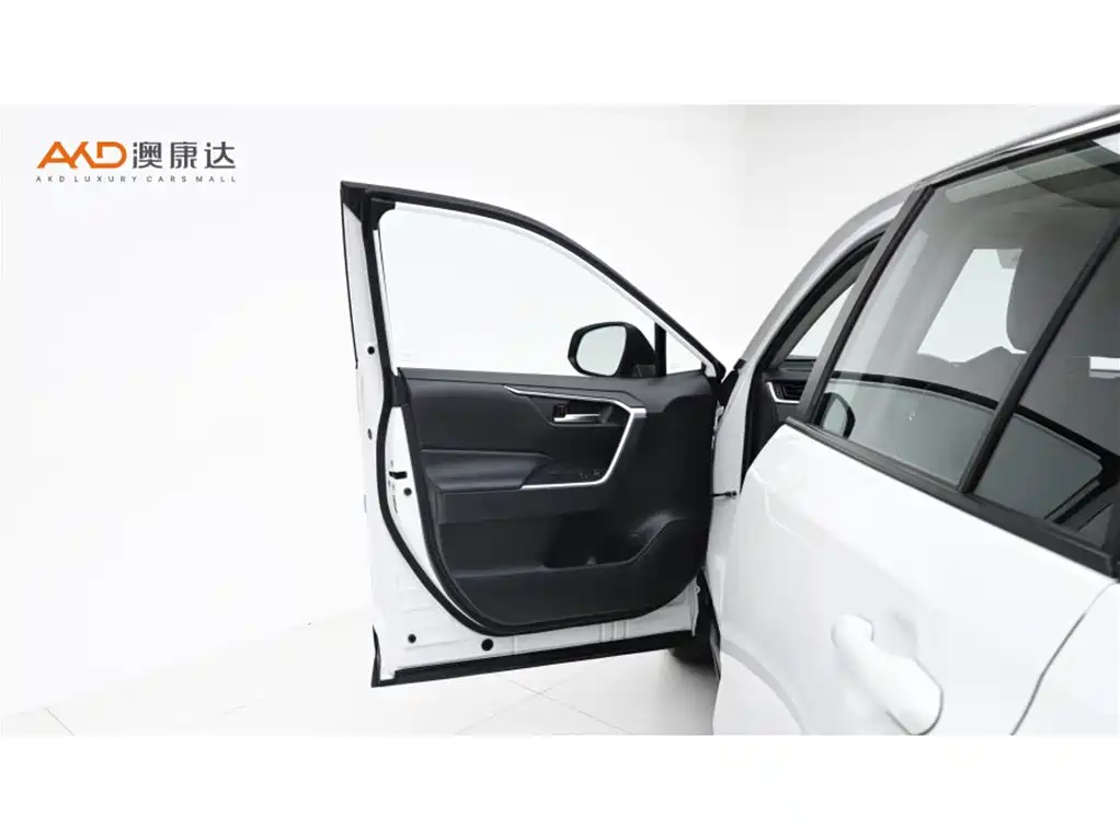 Wildlander 威兰达2020款 2.0 L CVT四驱豪华版