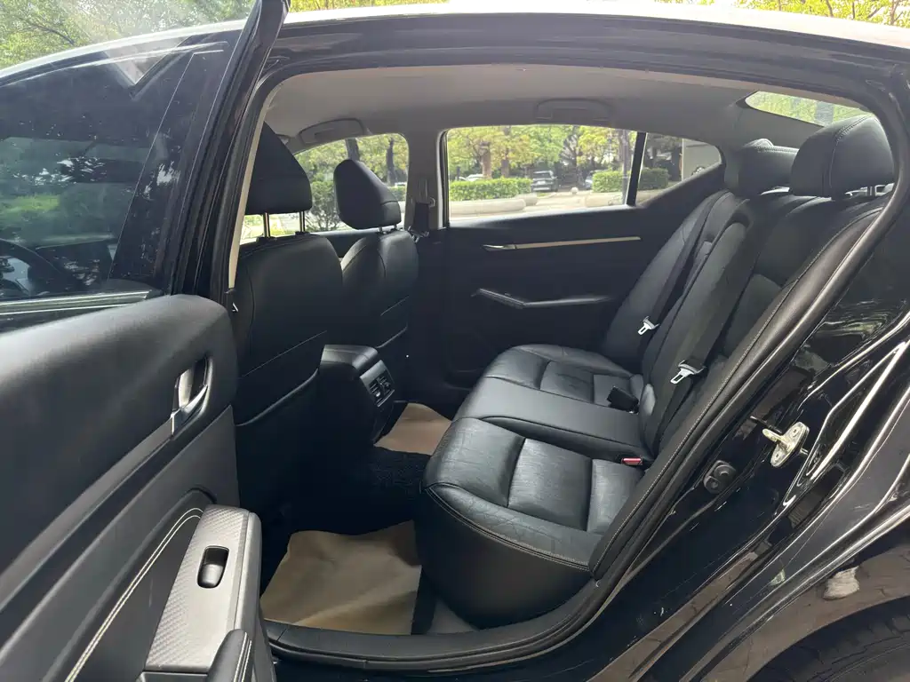 Teana 2.0 L XE Fashion