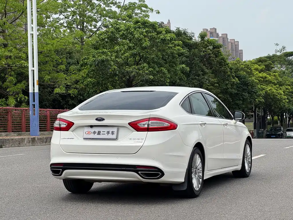 Mondeo 2.0 L GTDi200 Fashion