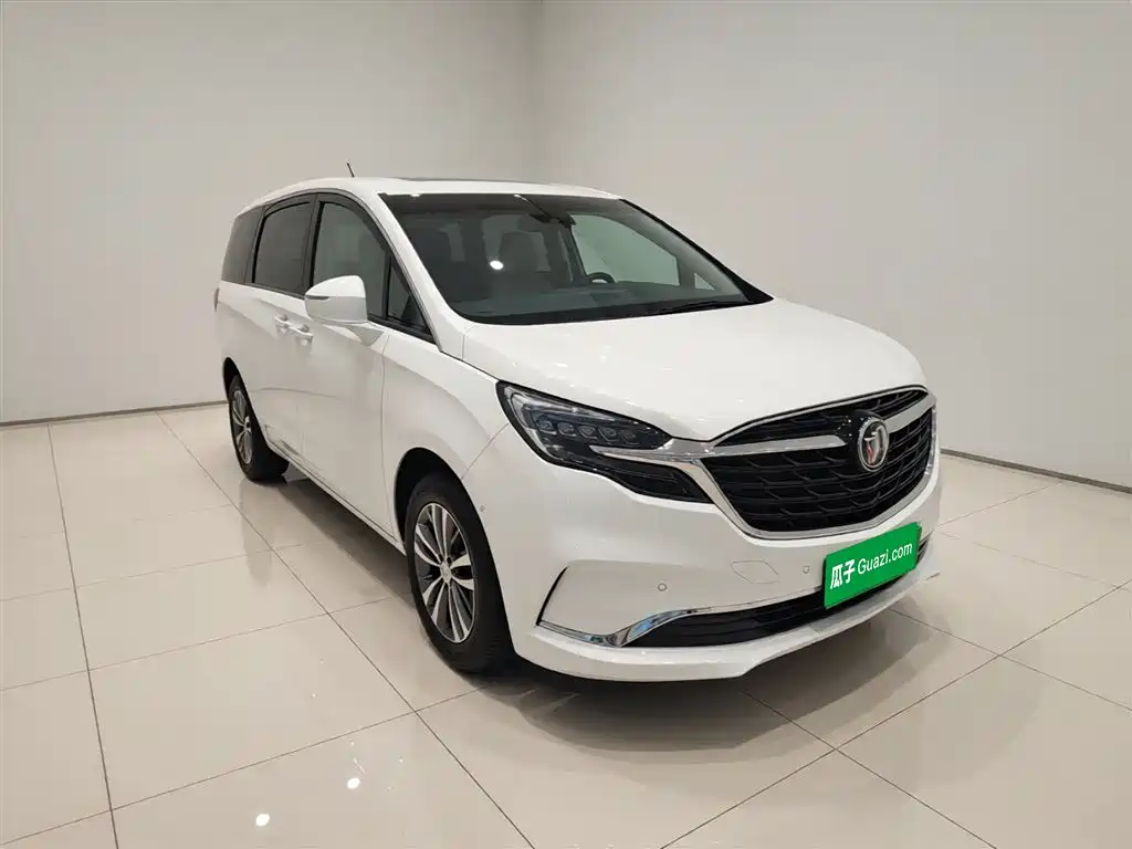Buick GL8 ES LaCrosse 653 T Premium