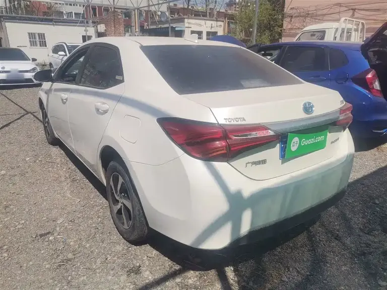 Toyota Levin Facelift Dual Engine 1.8 H GS E-CVT Elite Sunroof CN-V