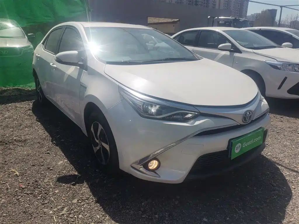 Levin Facelift Dual Engine 1.8 H GS E-CVT Elite Sunroof CN-V