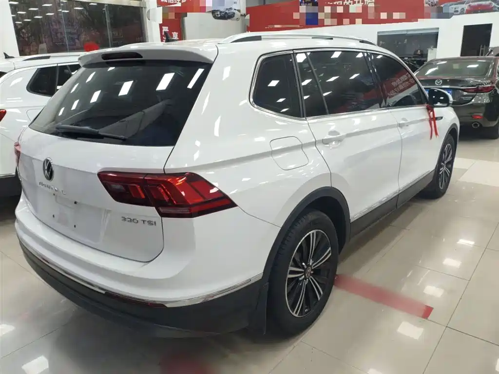 Tiguan L 330 TSI Auto 2 WD Smart Enjoyment